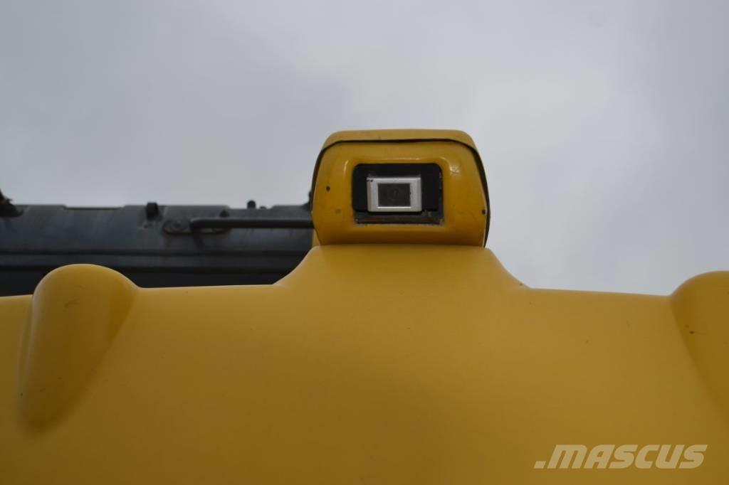 Komatsu PC 138 US-10 Excavatoare pe șenile
