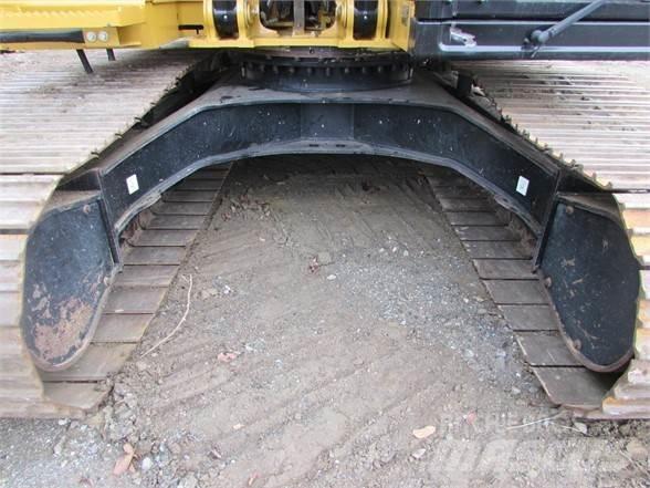 CAT 313FL Excavatoare pe șenile
