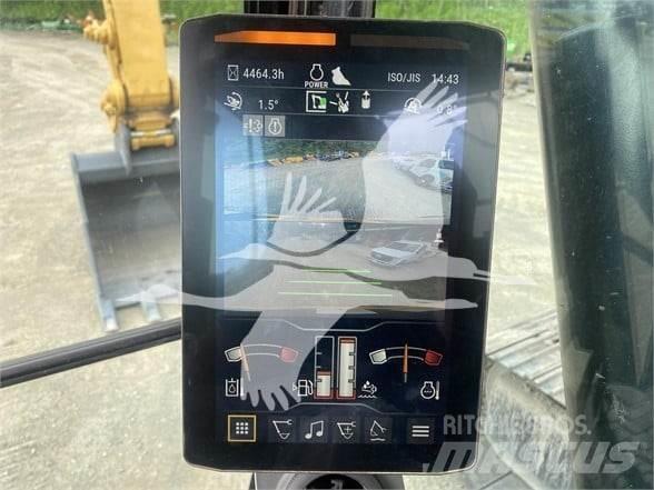 CAT 320 Excavatoare pe șenile
