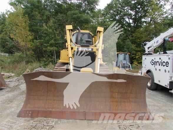 CAT D6T XL Buldozere pe senile