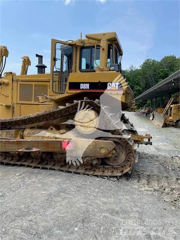 CAT D8N Buldozere pe senile
