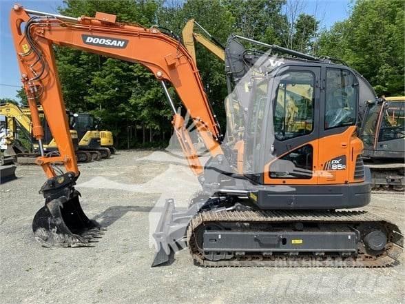 Doosan DX85R-3 Excavatoare pe șenile
