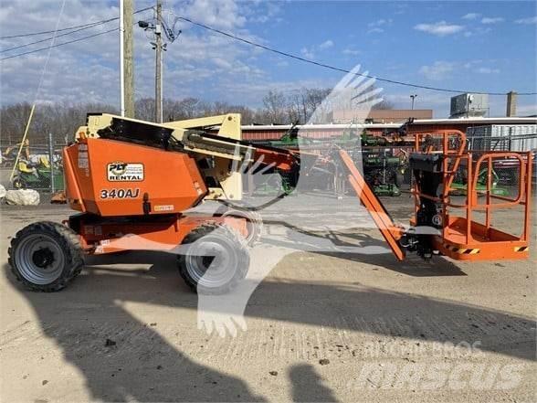 JLG 340AJ Nacele cu brat articulat