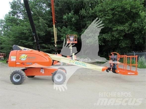 JLG 400S Nacele cu brat telescopic
