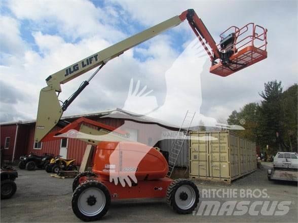 JLG 600AJ Nacele cu brat articulat