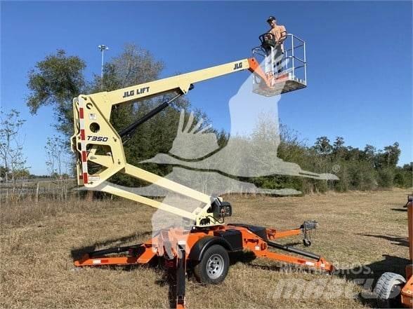 JLG T350 Platforme aeriene montate pe remorca