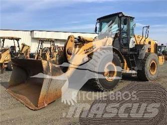 Kawasaki 80Z7 Incarcator pe pneuri