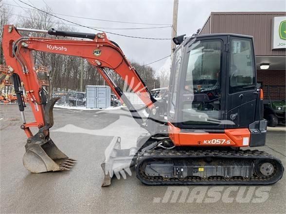 Kubota KX057-5 Excavatoare pe șenile
