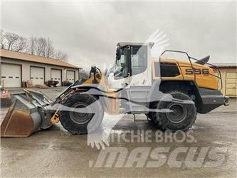 Liebherr L556 Incarcator pe pneuri