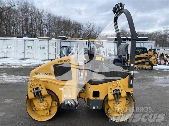 Volvo DD25B Compactoare monocilindrice