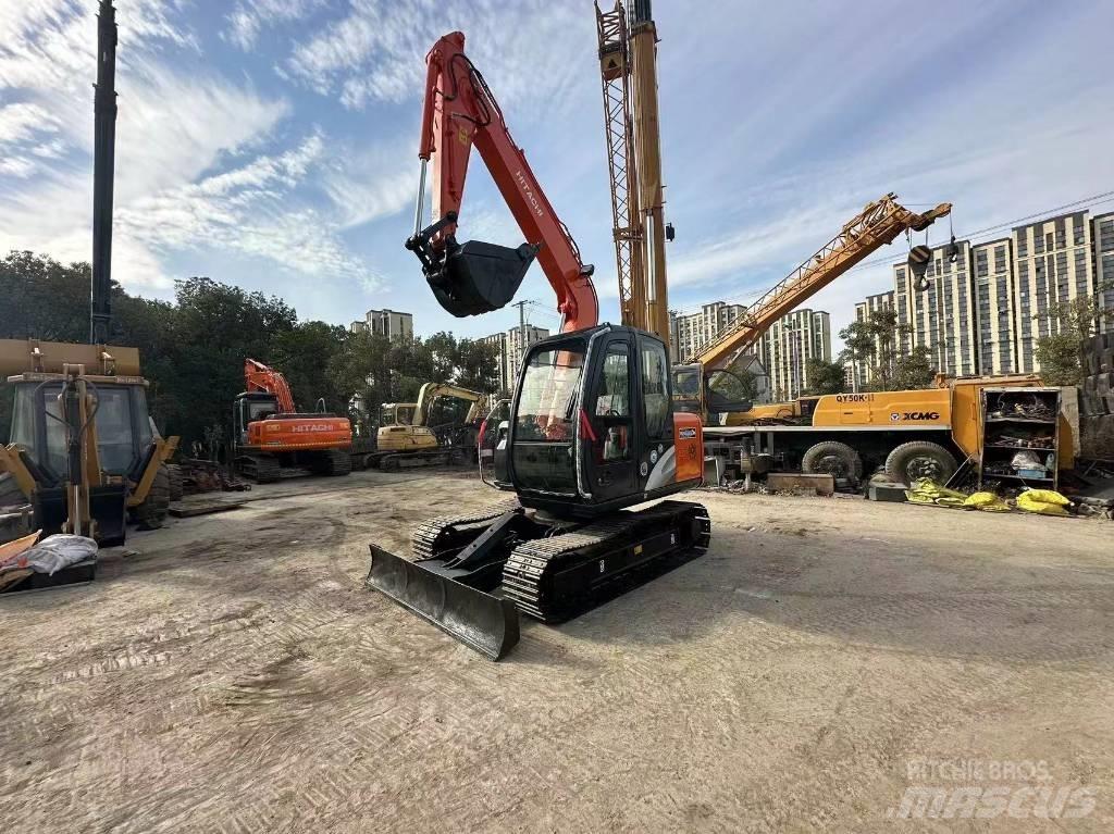 Hitachi ZX 70 Excavatoare pe șenile
