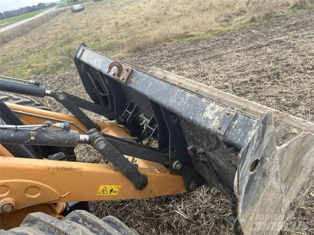 CASE 695 ST Buldoexcavatoare