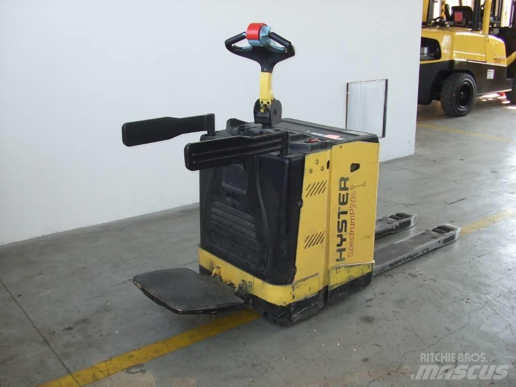 Hyster P2.0S Transpaleta cu platforma