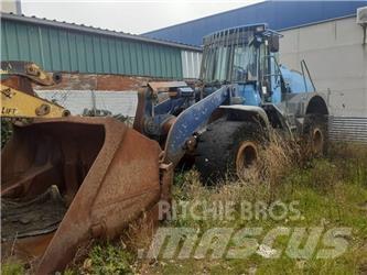 Liebherr L 554 Incarcator pe pneuri