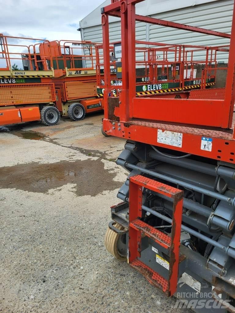 SkyJack 46/32 Platforme foarfeca
