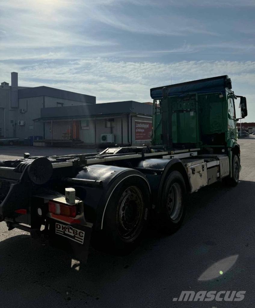 Mercedes-Benz Actros Camion cu carlig de ridicare