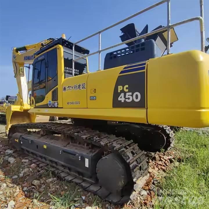 Komatsu PC 450 Excavatoare pe șenile
