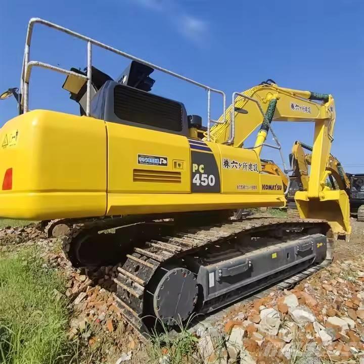 Komatsu PC 450 Excavatoare pe șenile
