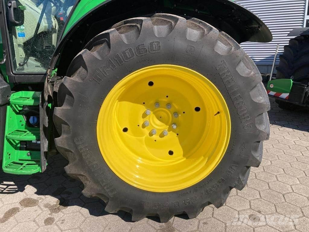 John Deere 6M125 Tractoare