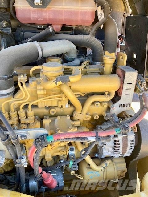 CAT 908 M Incarcator pe pneuri