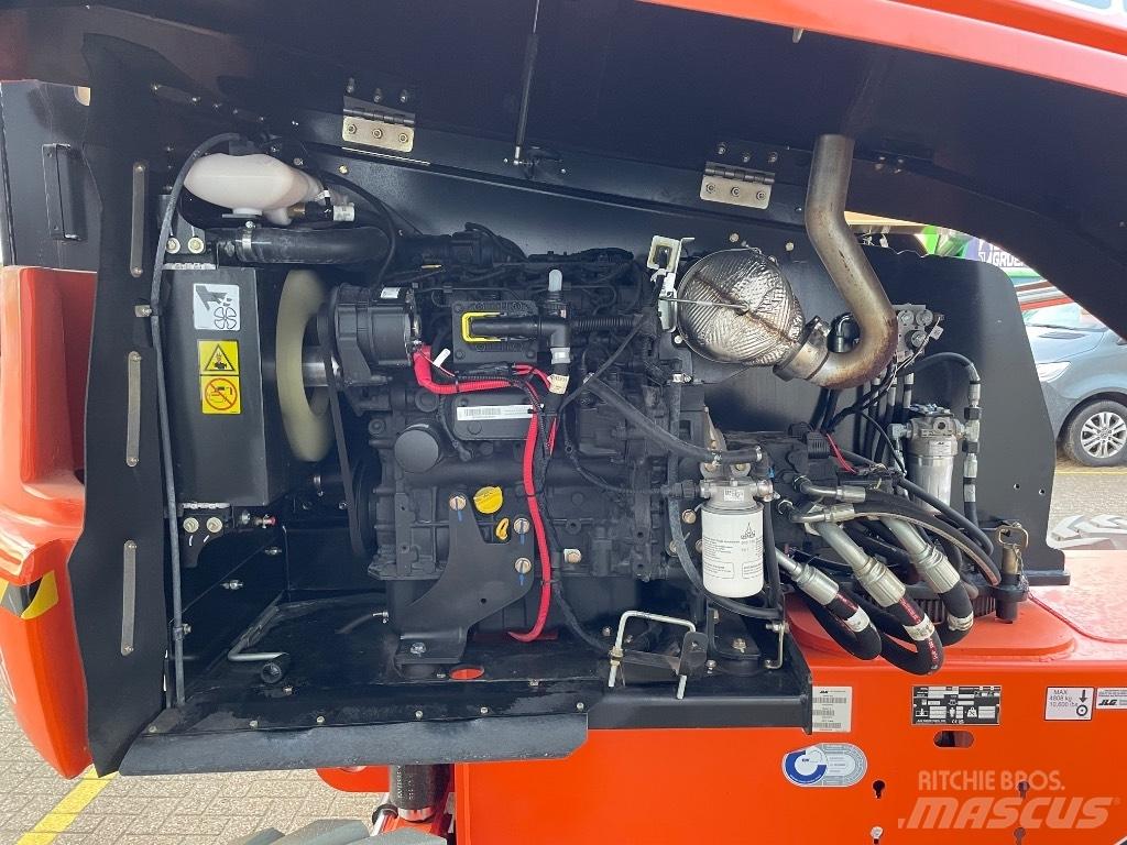 JLG 460 SJ HC3 Nacele cu brat telescopic