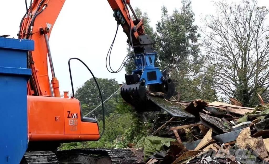 Liebherr 904 Excavator