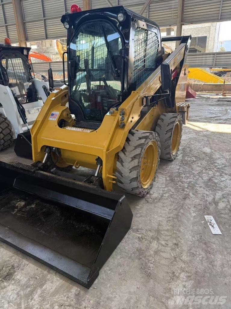 CAT 262 D Mini incarcator