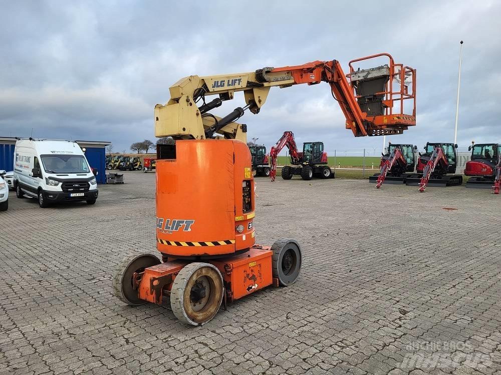 JLG E 300 AJP Nacele cu brat articulat