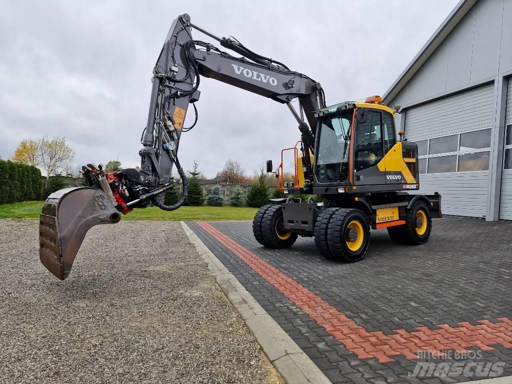Volvo EWR 150 E Excavatoare cu roti