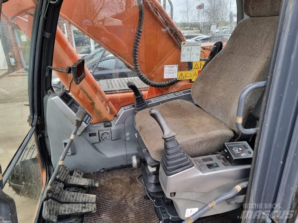 Doosan DX 225 LC Excavatoare pe șenile
