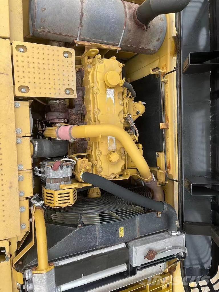 CAT 329 D Excavatoare pe șenile
