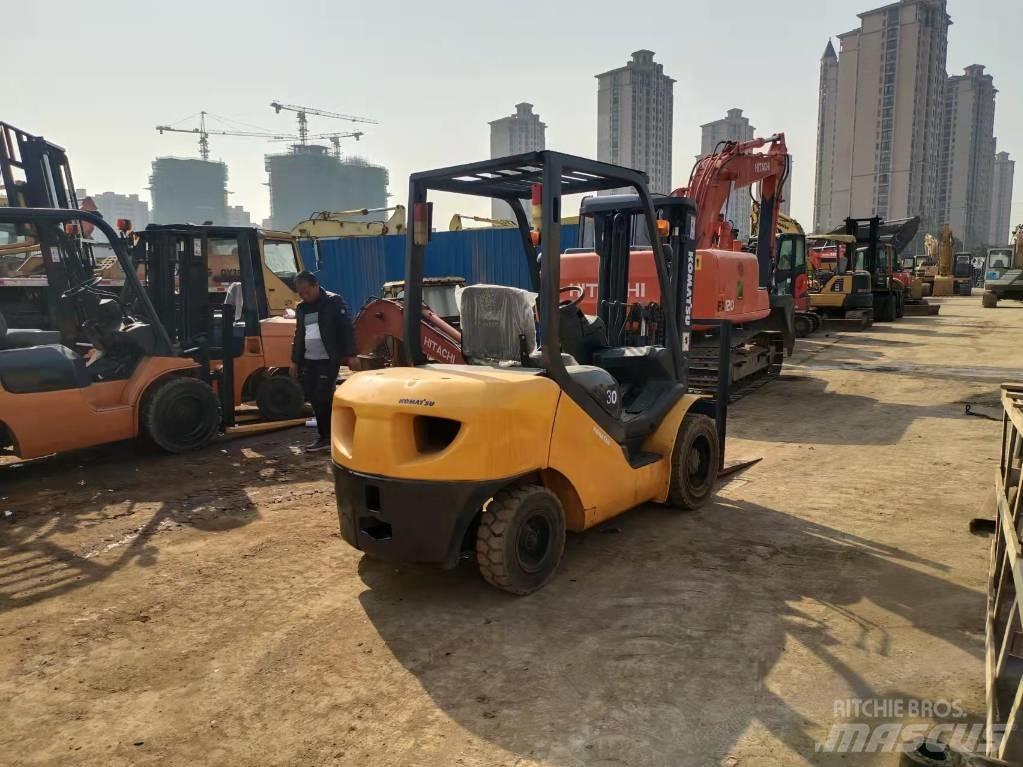 Komatsu FD 30 T-16 Stivuitor diesel