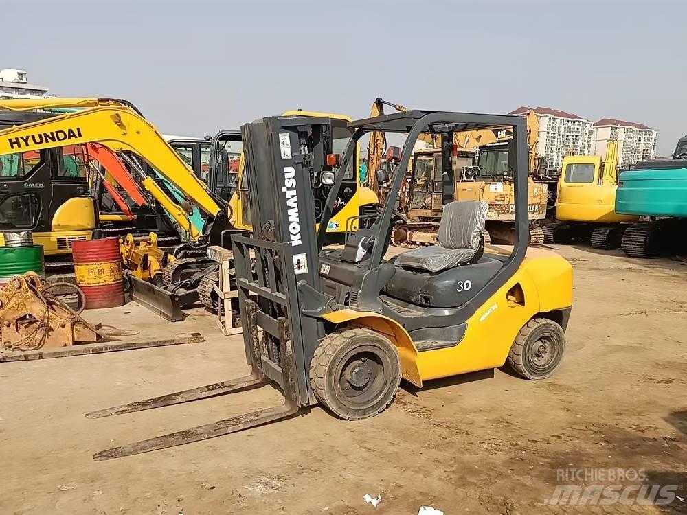 Komatsu FD 30 T-16 Stivuitor diesel