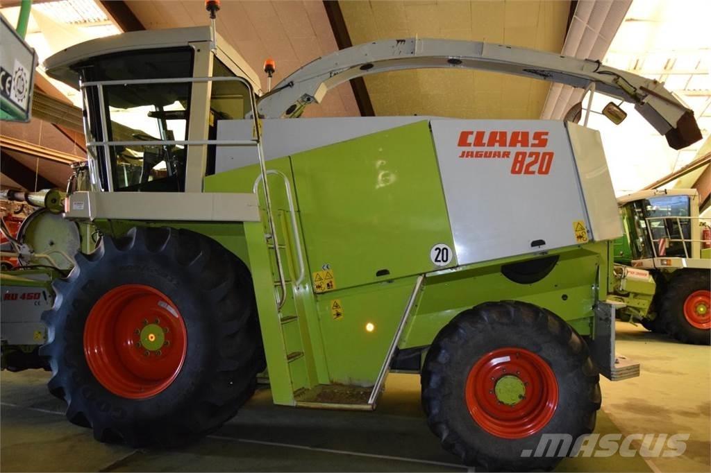 CLAAS Jaguar 820 Forajere cu autopropulsare