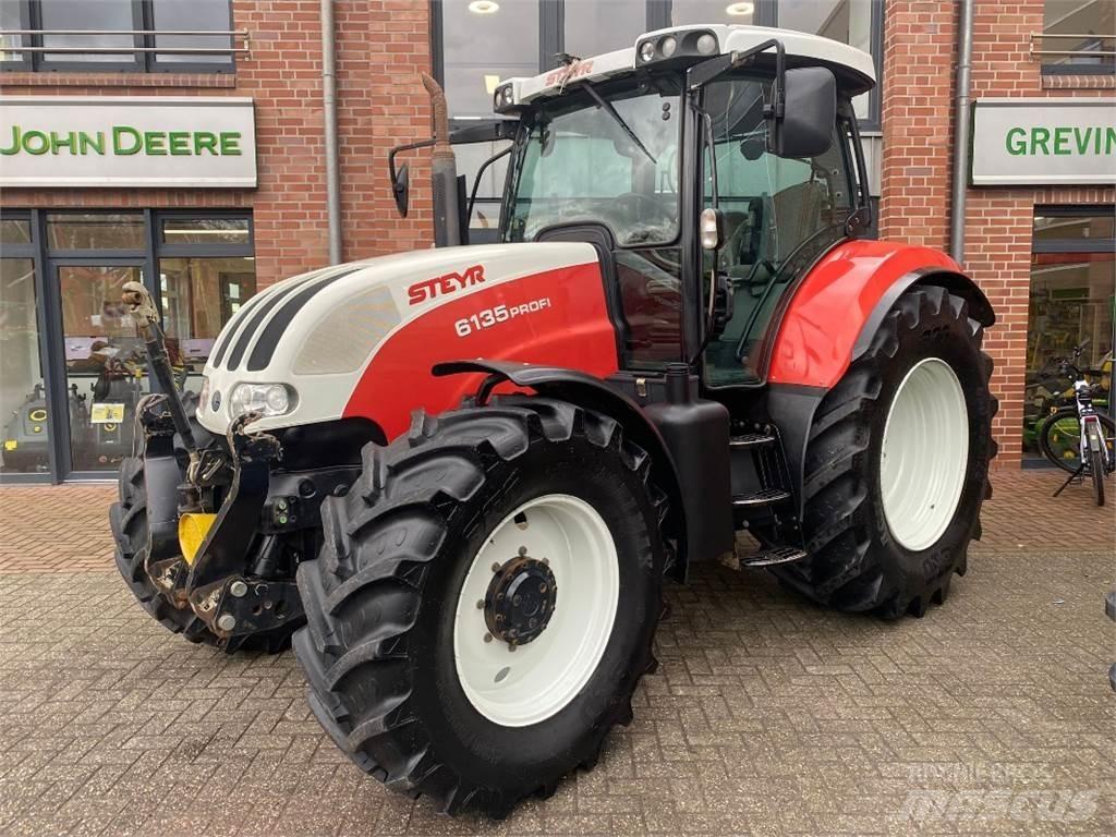 Steyr 6135 Profi Tractoare
