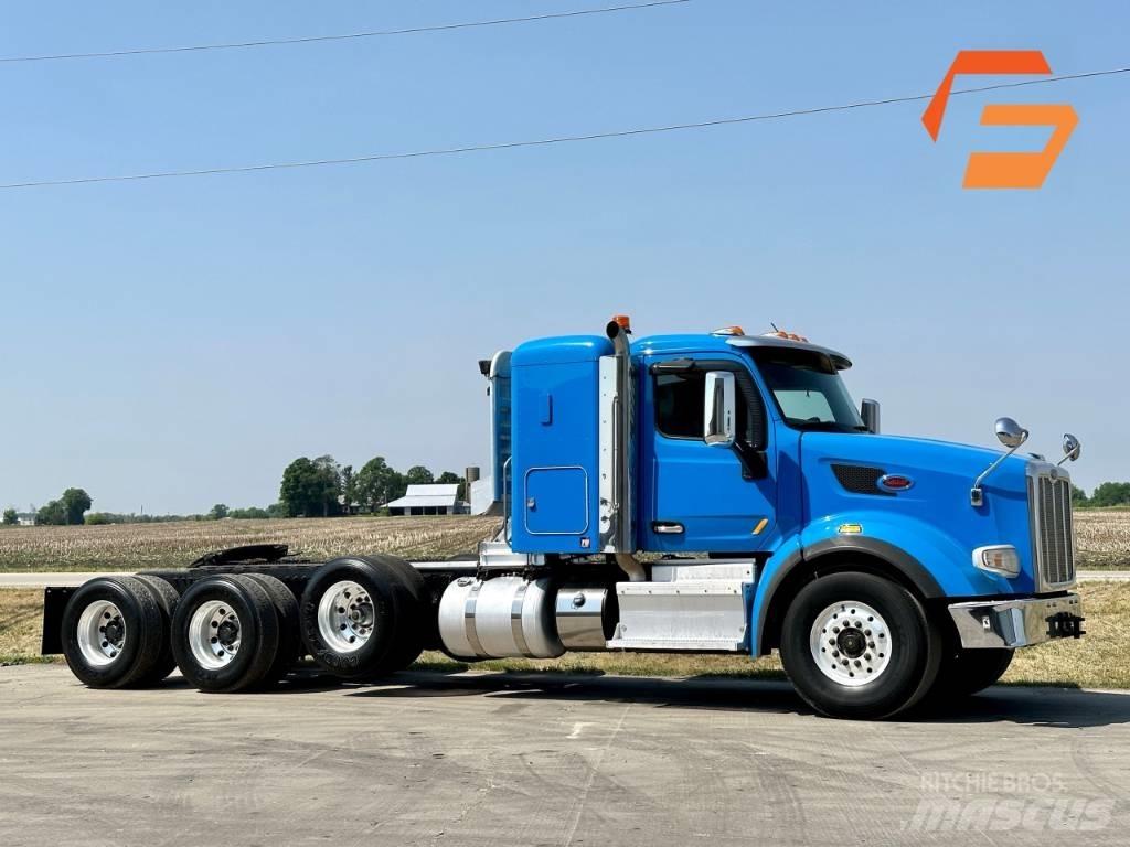 Peterbilt 567 Autotractoare