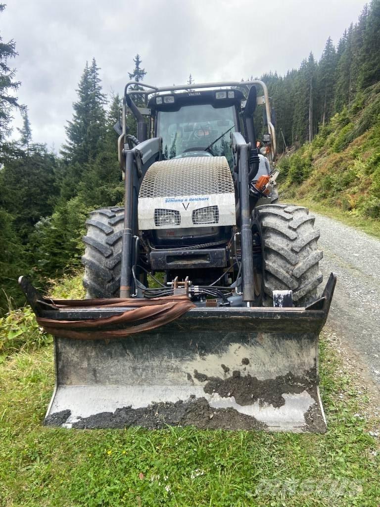 Valtra T 162 Tractoare forestiere