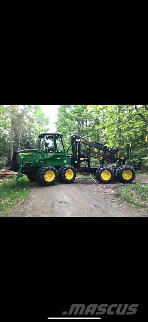John Deere 1110 G Transportoare