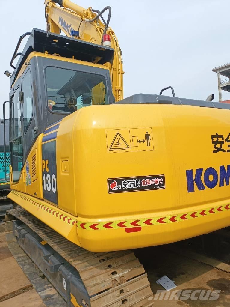 Komatsu PC130 Excavatoare pe șenile
