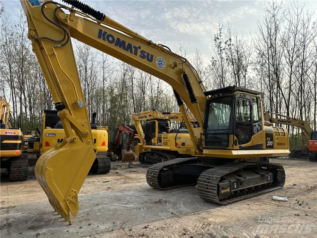 Komatsu PC200-8 Excavatoare pe șenile
