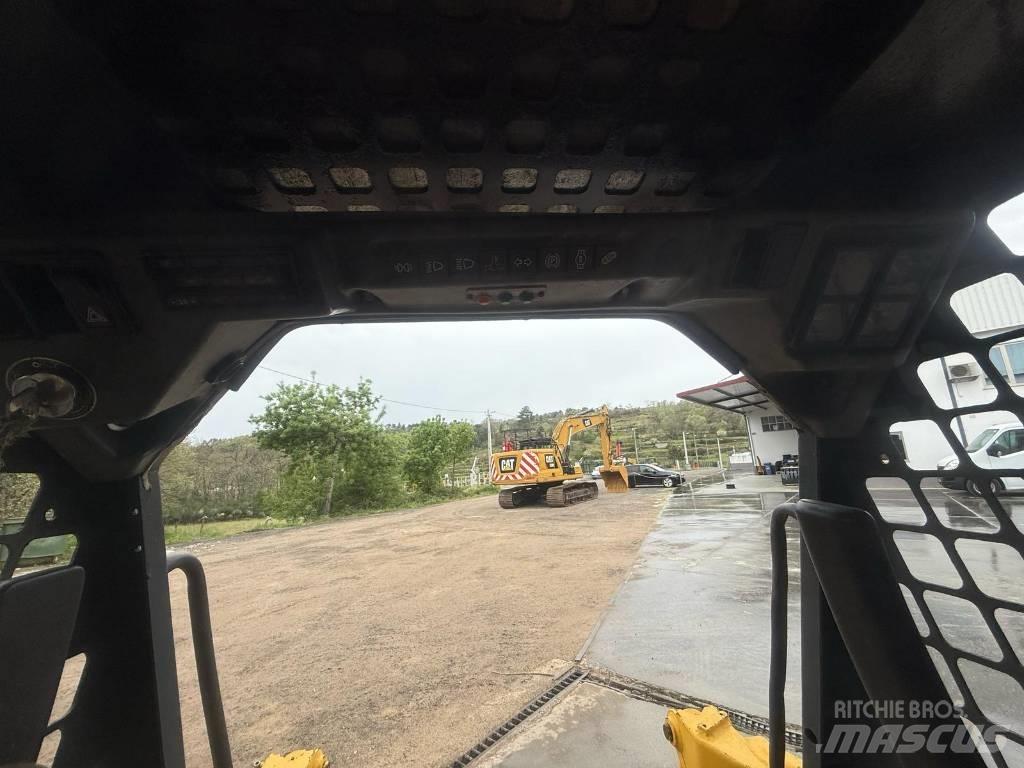 Komatsu SK 07 J-2 Mini incarcator