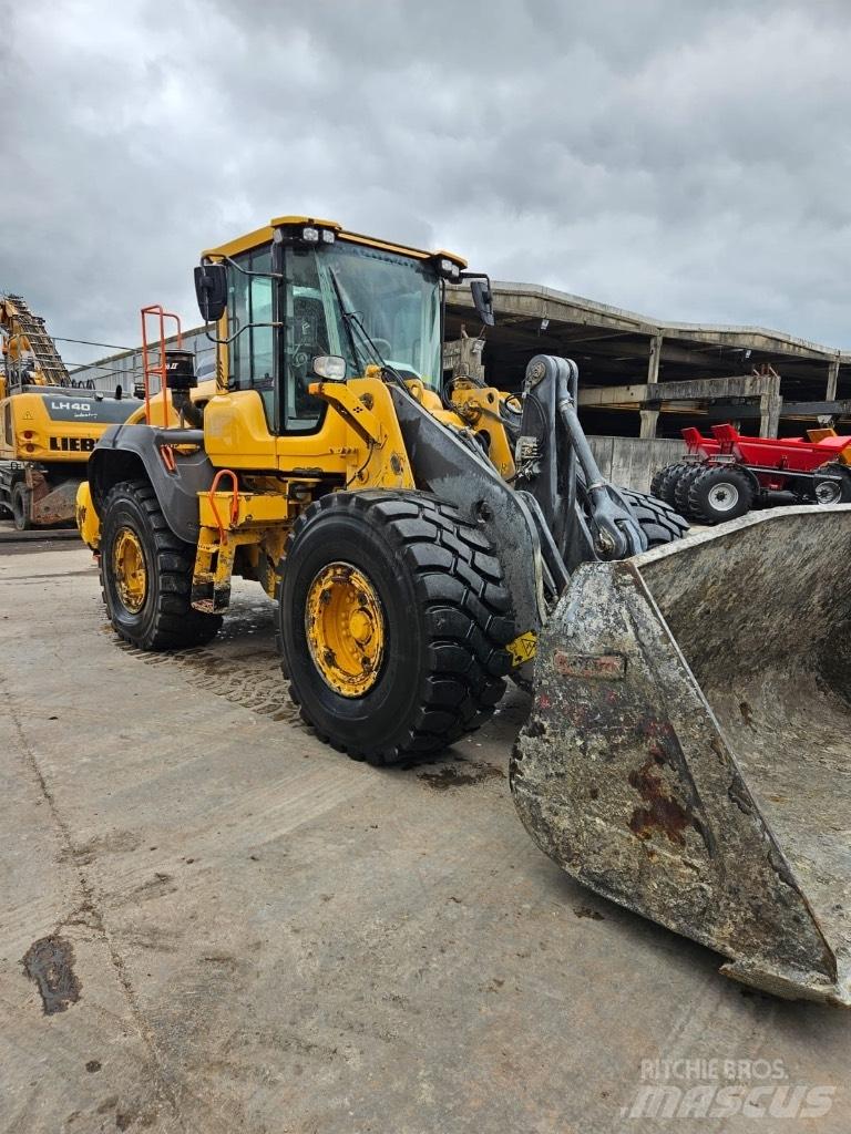 Volvo L 110 H Incarcator pe pneuri