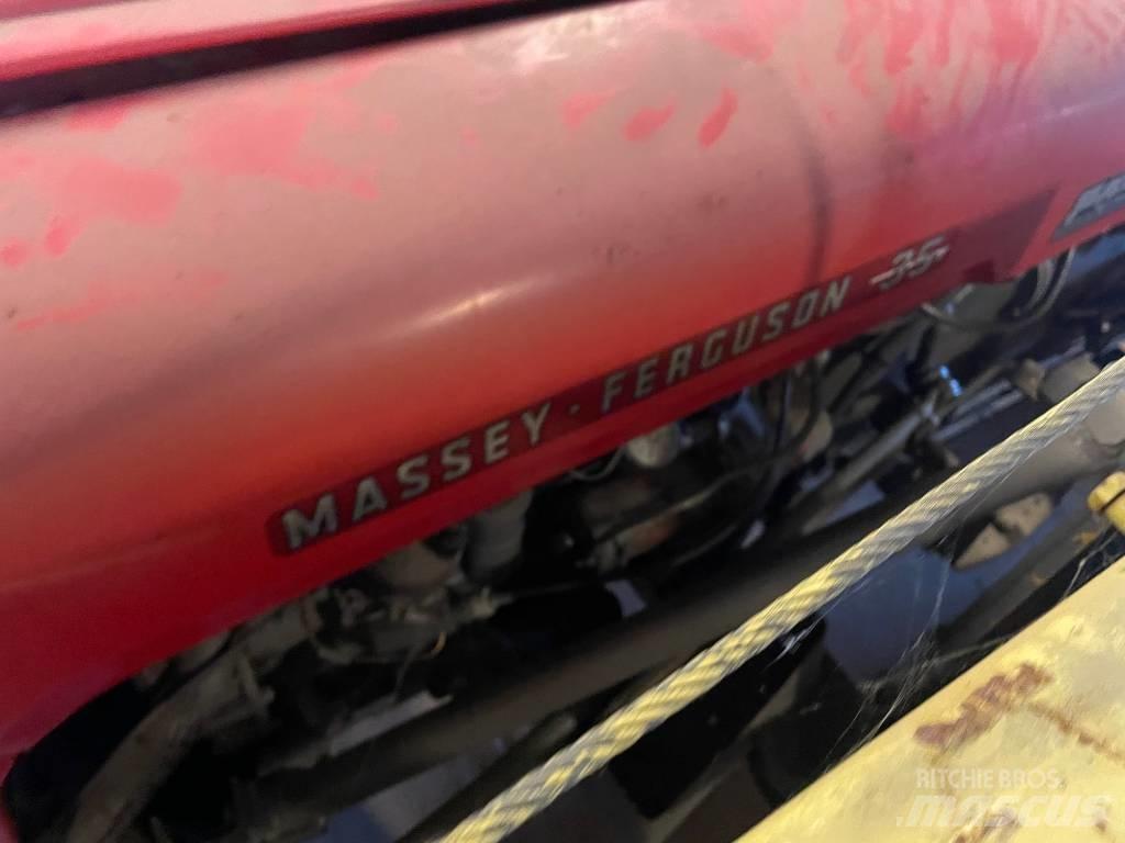 Massey Ferguson 35 Tractoare