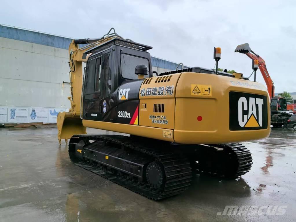 CAT 320 D L Excavatoare pe șenile
