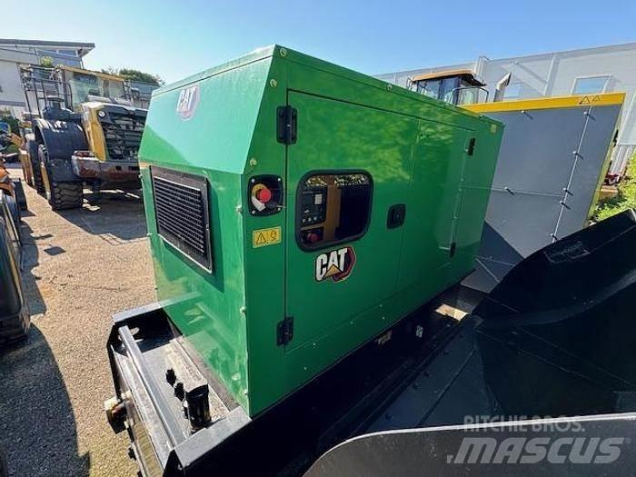 CAT DE65E3 Alte generatoare