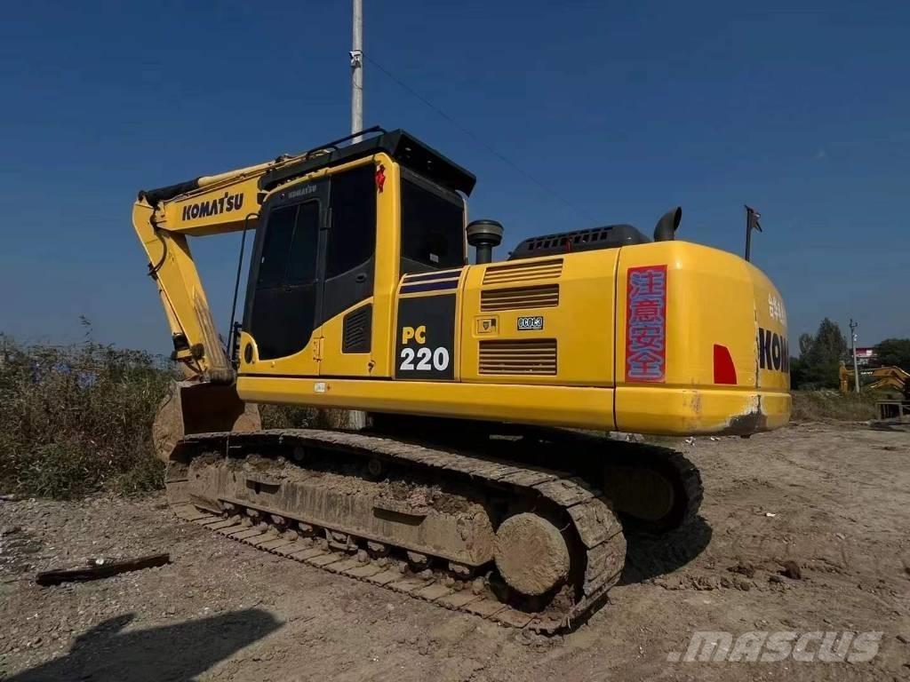 Komatsu PC 220-8 Excavatoare pe șenile
