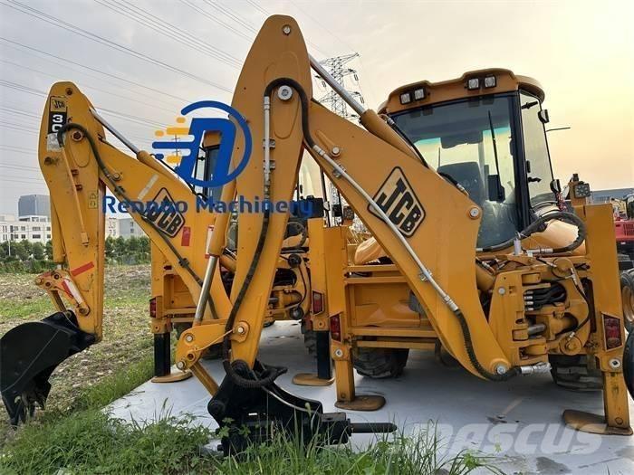 JCB 3 CX Buldoexcavatoare
