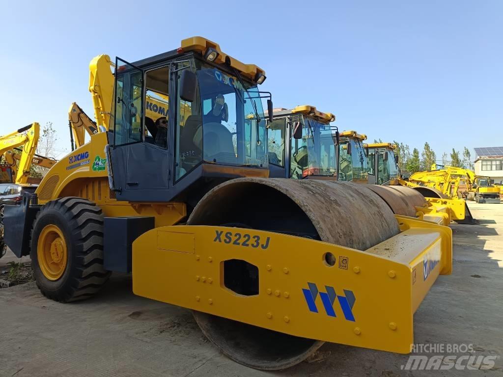XCMG XS 223 J Compactoare monocilindrice