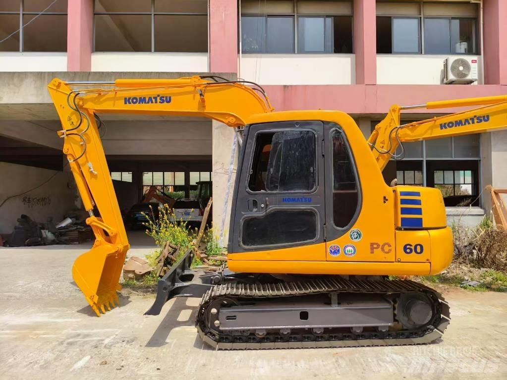Komatsu PC 60 Excavatoare pe șenile
