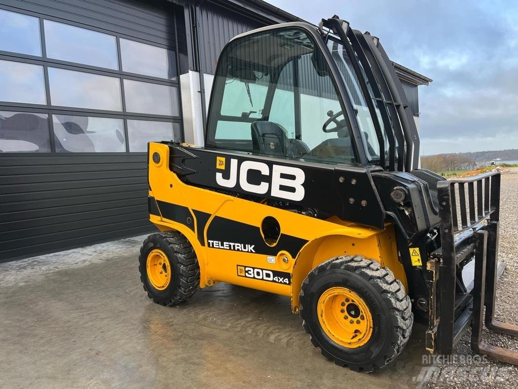JCB TLT 30 D Stivuitoare telescopice